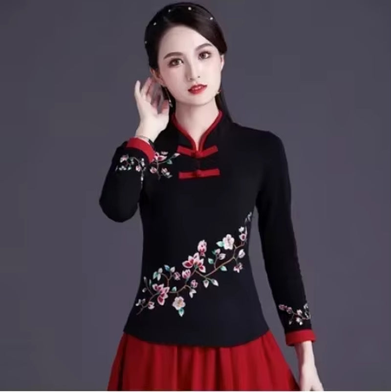 Ethnic Style Streetwear Fashion Casual Women Clothing Shirts for Women Vintage Clothes Tshirt Y2K Top Women Clothes Embroidery