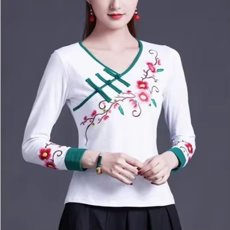 Ethnic Style Streetwear Fashion Casual Women Clothing Shirts for Women Vintage Clothes Tshirt Y2K Top Women Clothes Embroidery