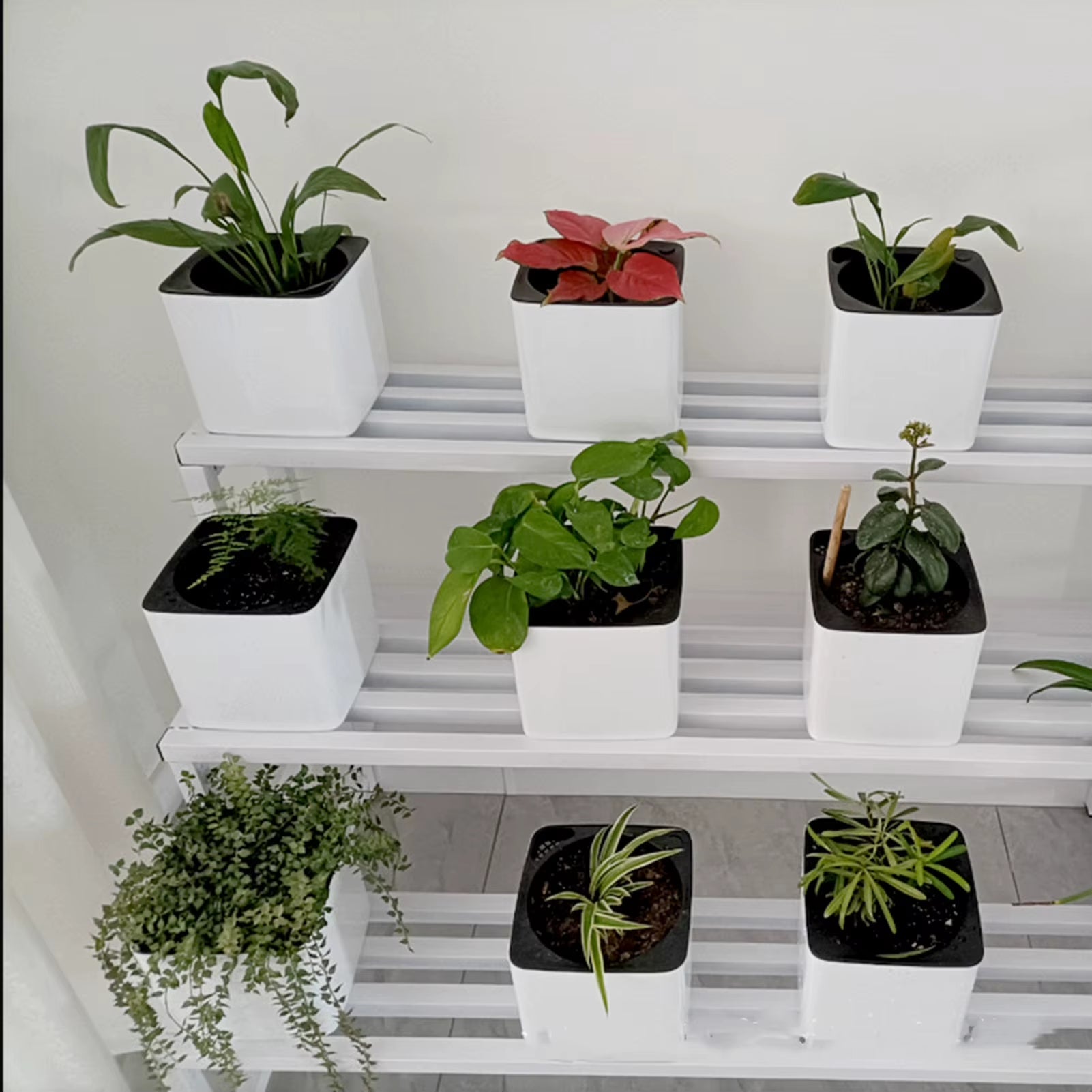 Self-Watering White Flower Pot with Water Level Indicator - Modern Decorative Planter