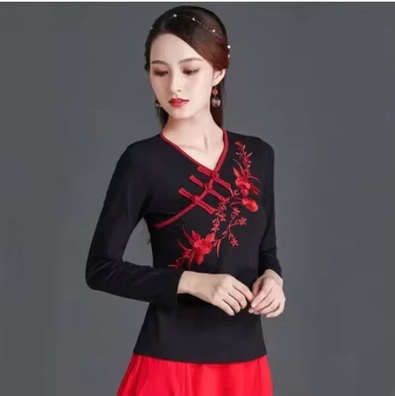 Ethnic Style Streetwear Fashion Casual Women Clothing Shirts for Women Vintage Clothes Tshirt Y2K Top Women Clothes Embroidery