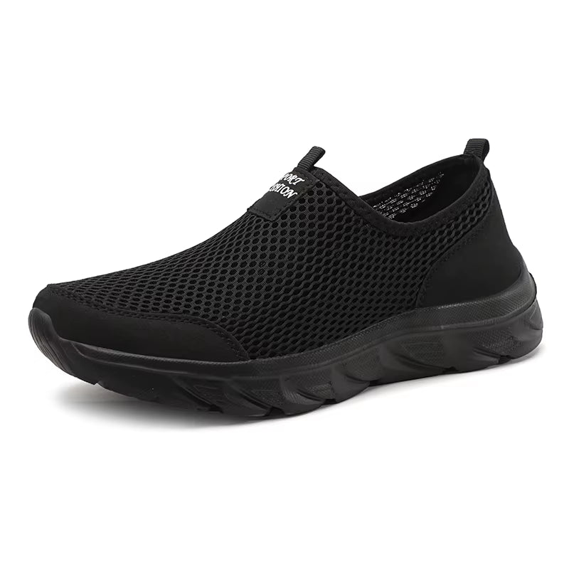 2023 Lightweight Men Casual Shoes Breathable Slip on Male Casual Sneakers Anti-Slip Men'S Flats Outdoor Walking Shoes Size 39-47