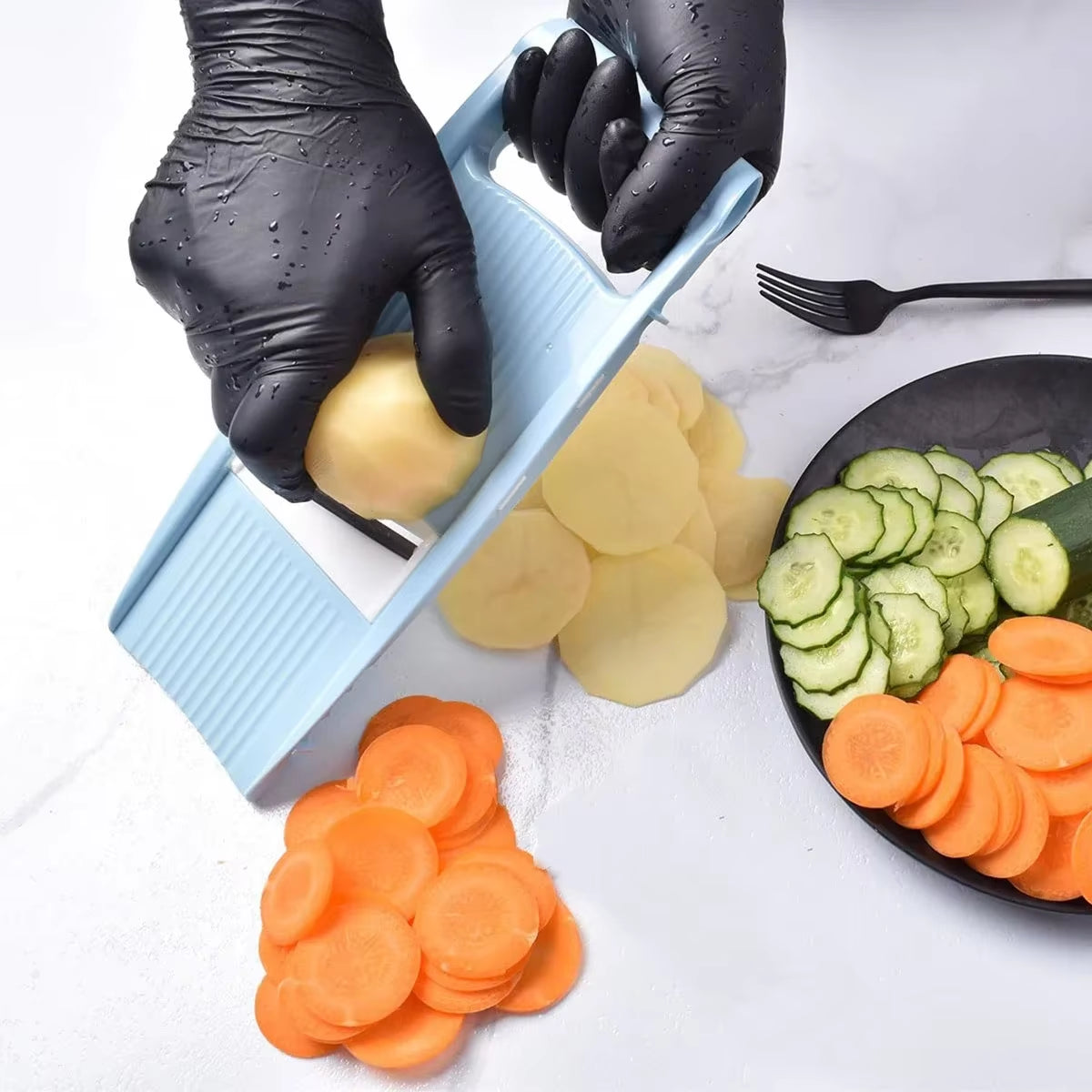 5-in-1 Mandoline Slicer with Multi-Blade Design for Versatile Vegetable and Potato Cutting